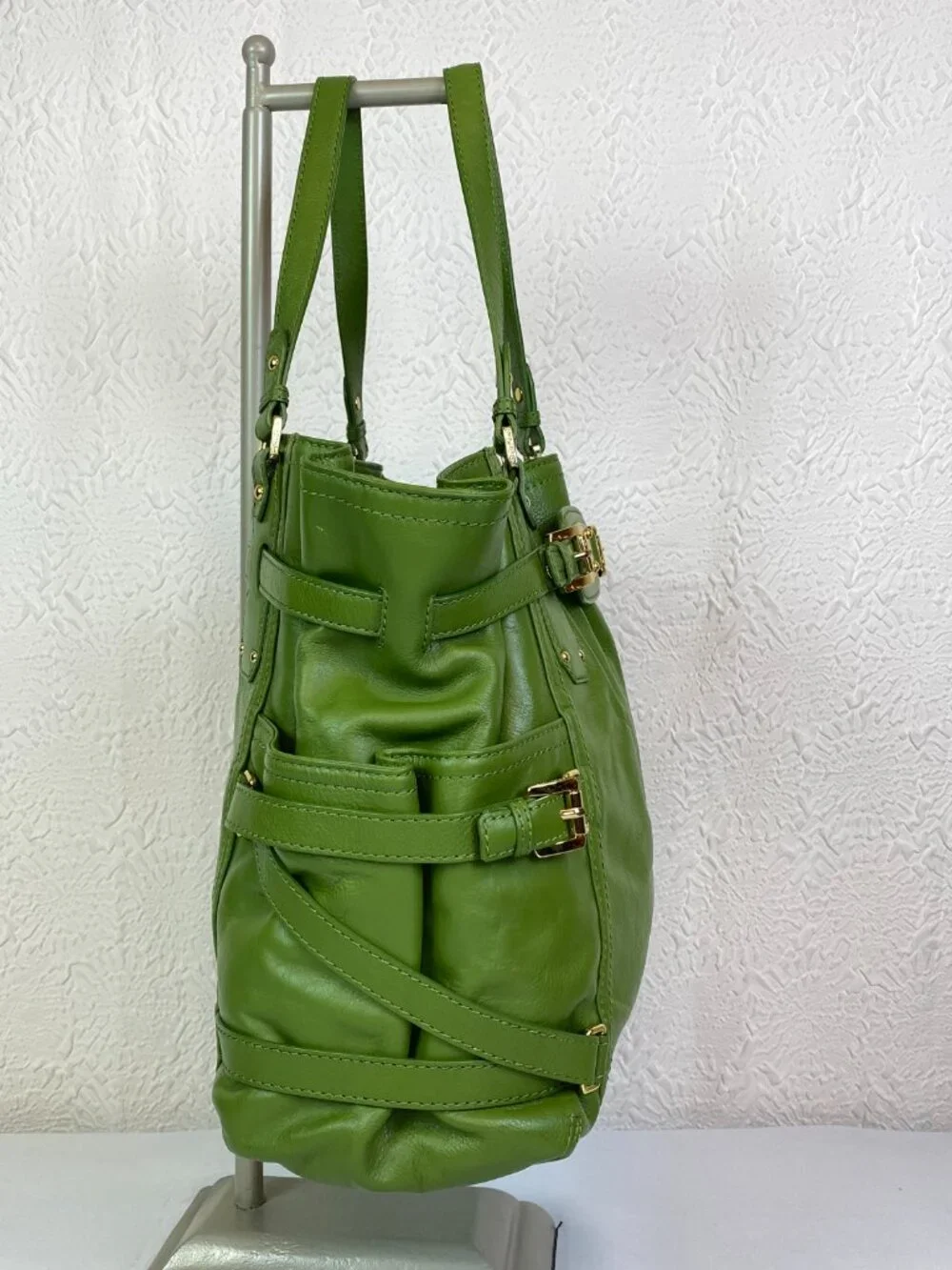 Michael Kors Hamilton Green Leather Satchel | Buckle Top Handle | 💚Brenna - Picture 4 of 13
